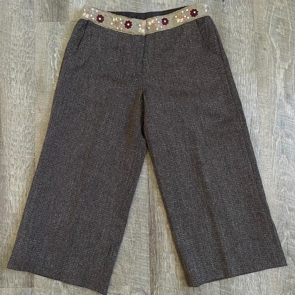 Vintage J. Marco brown culottes with beaded and embroidered waistband. Size: 0